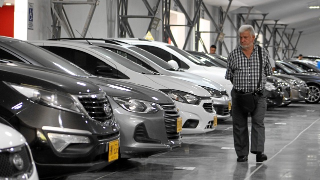 Fotos | Luis Trejos | LA PATRIA ​​​​​​​150 carros usados estuvieron disponibles para venta directa.