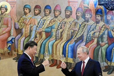Foto | EFE | LA PATRIA Vladímir Putin despide a su aliado Xi Jinping. 