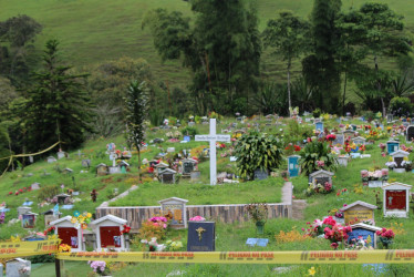 En el cementerio El Carmen de Riosucio (Caldas)  se tienen trazadas 53 áreas de interés forense protegidas.