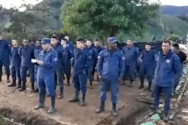Evacuan a 18 militares retenidos cuando hacían tareas de desminado humanitario en Huila