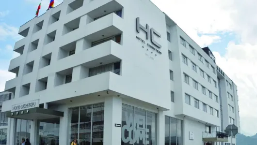 Hoteles calculan pérdidas por $2 mil 900 millones por actividad del Ruiz e IVA en tiquetes