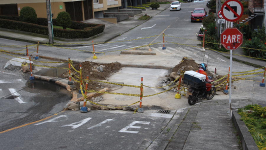 Reparado el hundimiento de la vía cerca del puente Vizcaya en Manizales