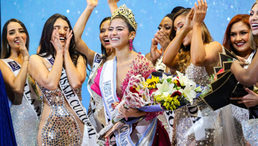 Nahomi Valencia, señorita Anserma, fue coronada como Miss Universe Caldas 2024