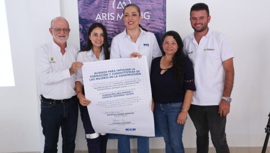 50 mujeres le ponen mano a la construcción en Marmato: convenio de Camacol y Aris Mining
