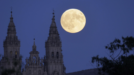 La "superluna" de hoy mostrará un pequeño eclipse parcial: conozca el horario en Colombia