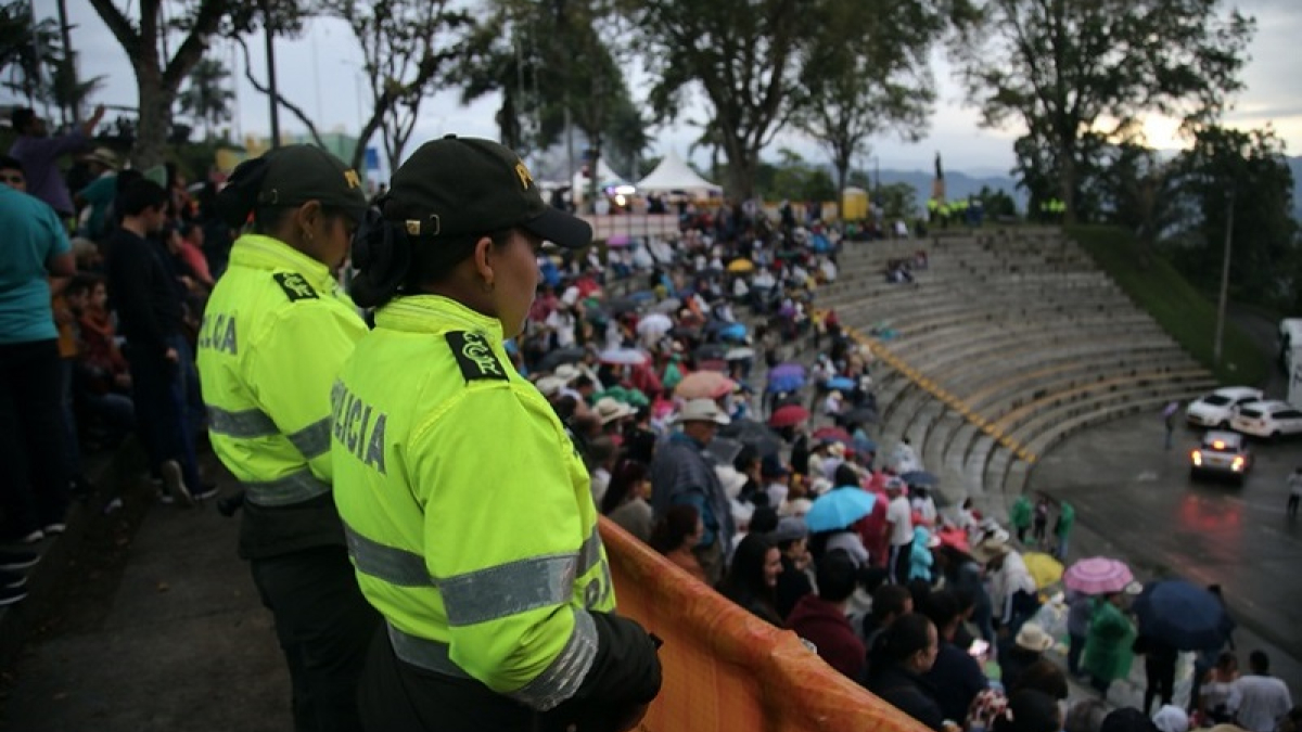 Recuerde tener a mano los números de emergencia y respete las indicaciones de la autoridad.