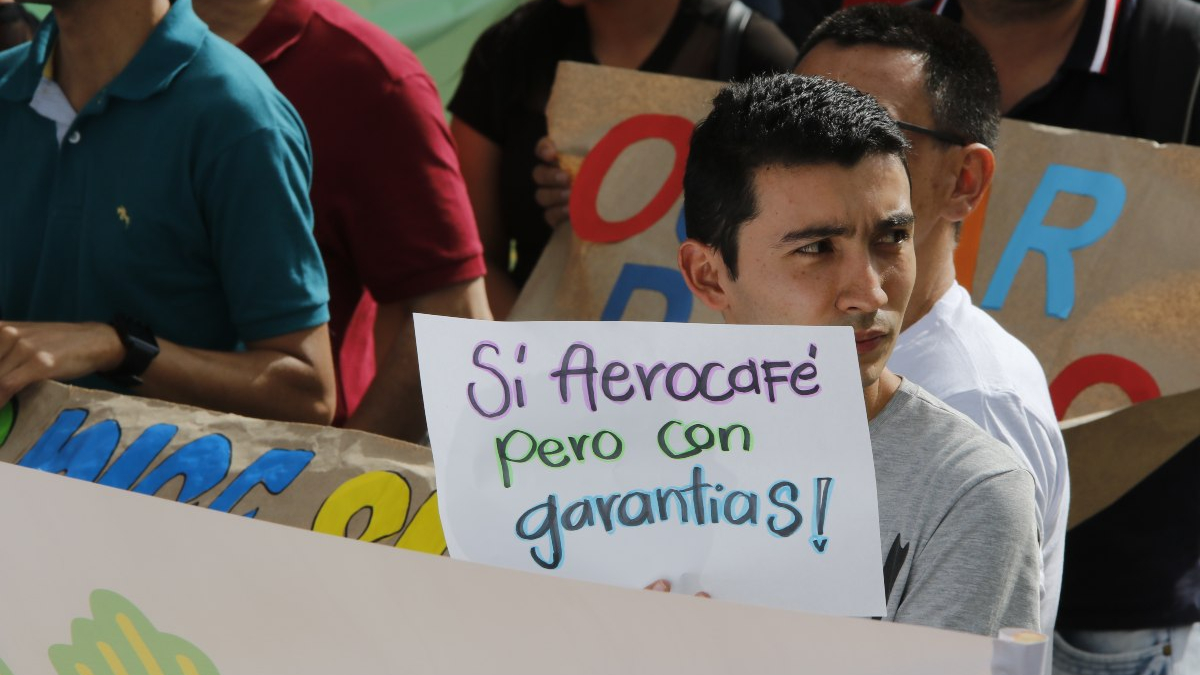 Aerocafé sí, pero con compensación social