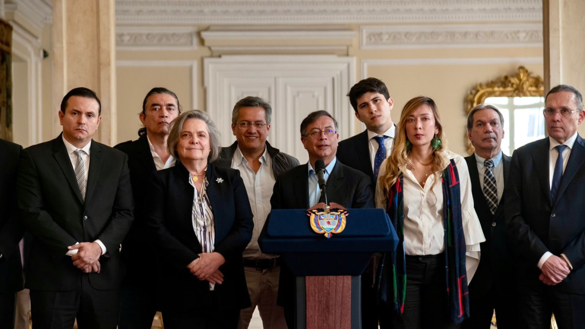 Declaraciones del presidente, Gustavo Petro, en las que anuncia dos cambios en el proyecto de reforma tributaria.