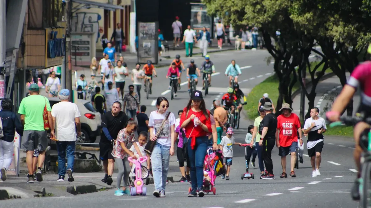Secretarías de Desarrollo, Gobierno y Deporte, a cargo este domingo de la ciclovía 