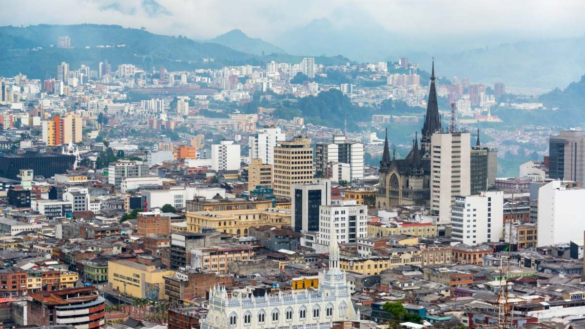 Foto / Arriendo.com / LA PATRIA  La ciudad en un día soleado. 