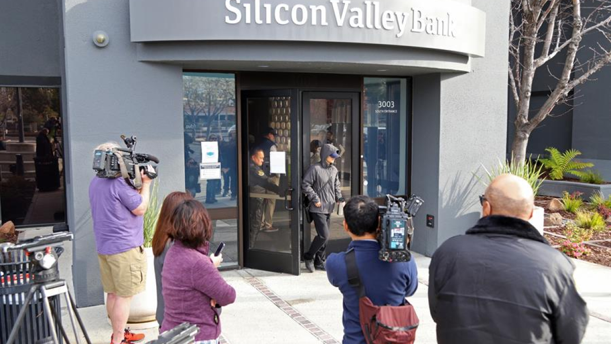 Sede de Silicon Valley Bank (SVB) en Santa Clara, California (EE.UU.)