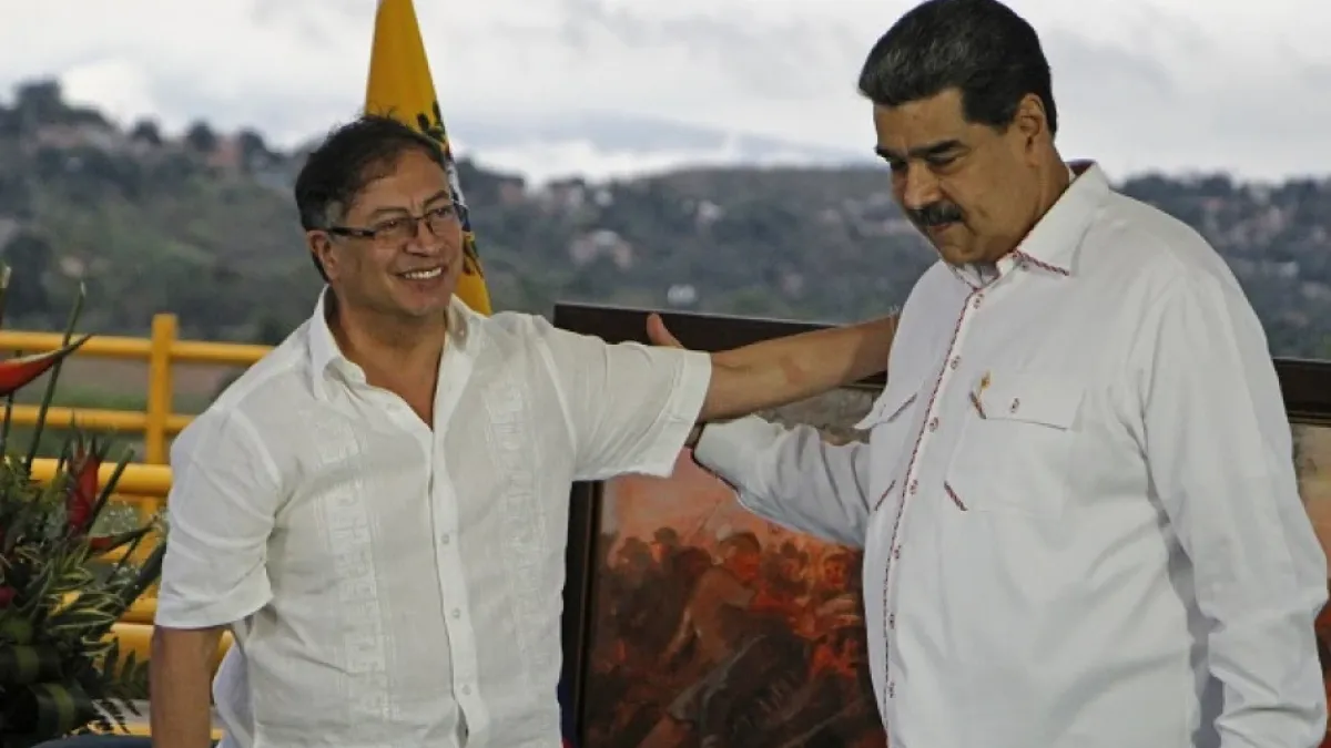 Gustavo Petro y Nicolás Maduro. 