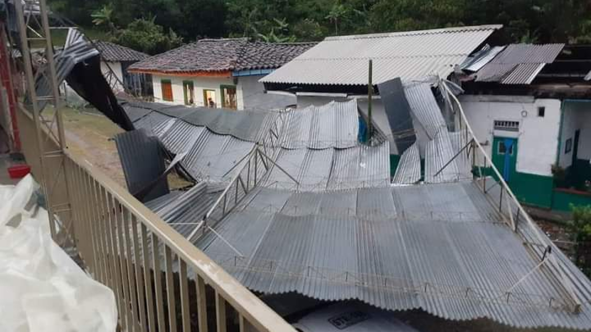 Casas destechadas por aguacero en Riosucio. 