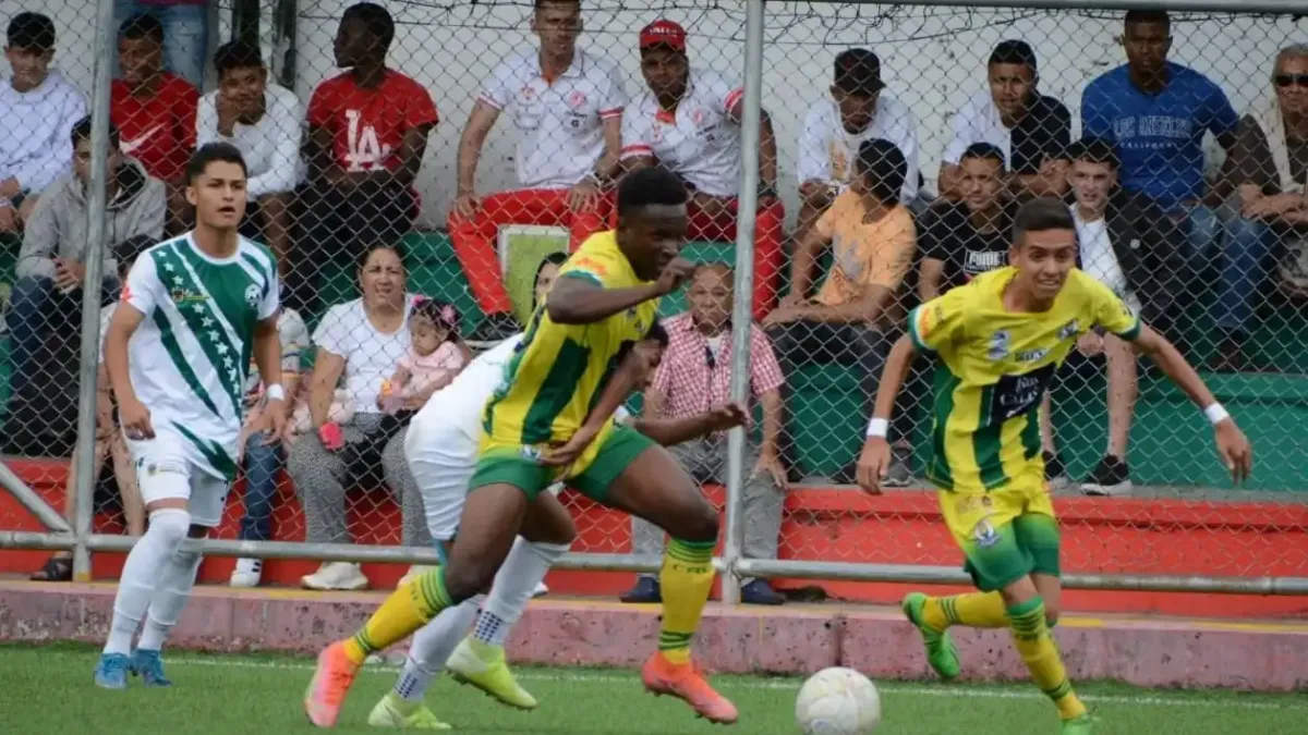 Partido entre la Selección Caldas Sub-19 y su similar de Risaralda. 
