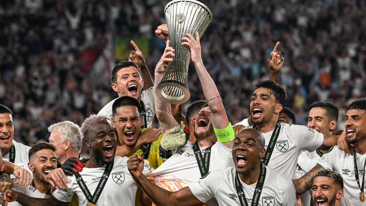 El cuadro londinense conquistó la segunda edición de la Liga de Conferencia de Europa y se hizo acreedor de un boleto para jugar la Liga de Europa en la temporada 2023-24.