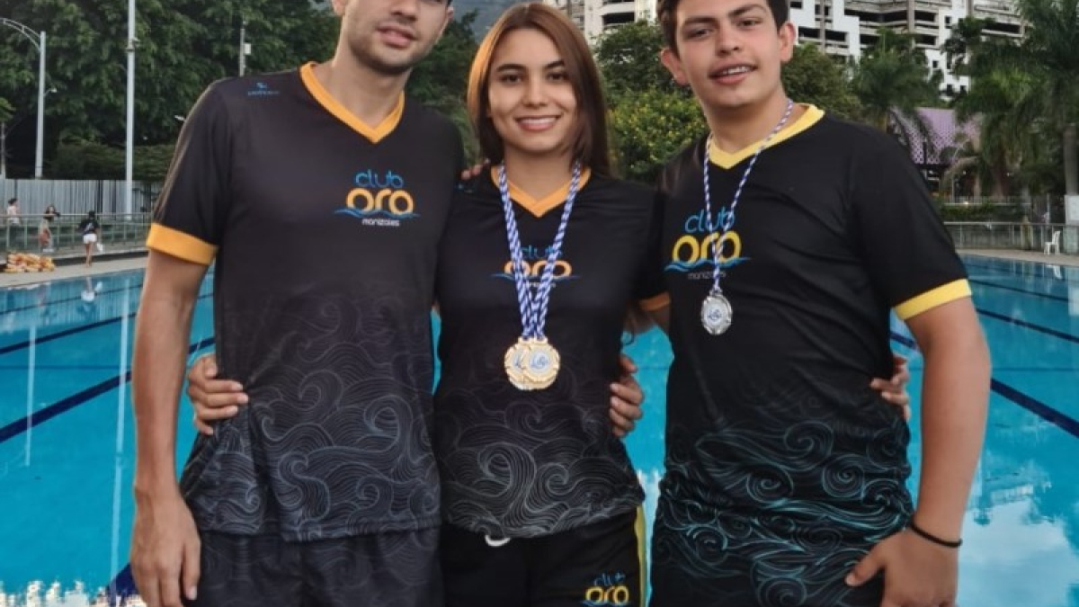 Natación caldense