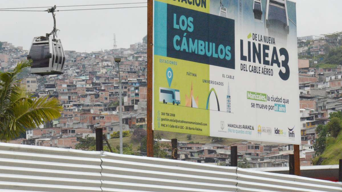 Contrucción la Línea 3 del Cable Aéreo.