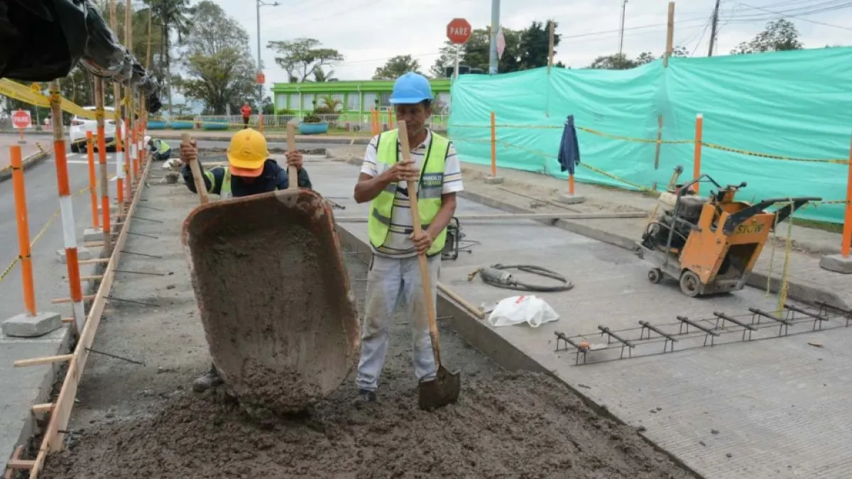 La comunidad aseguró que desde temprano se apreció la reanudación de los trabajos en la 19.
