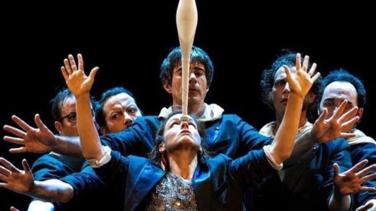 El grupo teatral Pistacatro (Galicia, España) llegará a Manizales con su obra Orquesta de Malabares, que hará parte de las funciones que se exhibirán en sala. 