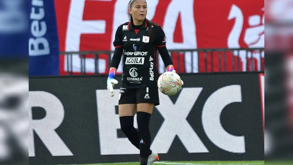 Natalia Giraldo es arquera del América de Cali. 