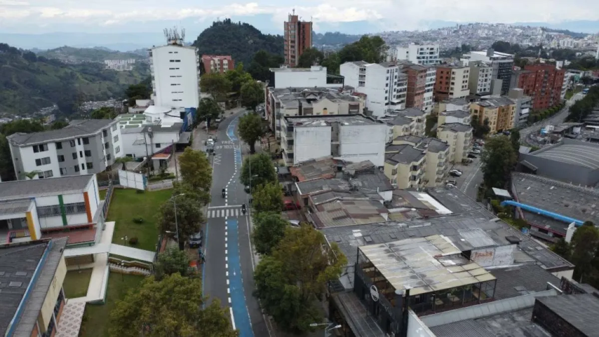 Foto | Freddy Arango | LA PATRIA  Así luce la ciclobanda de Milán, ahora pasará a ser bidireccional. 