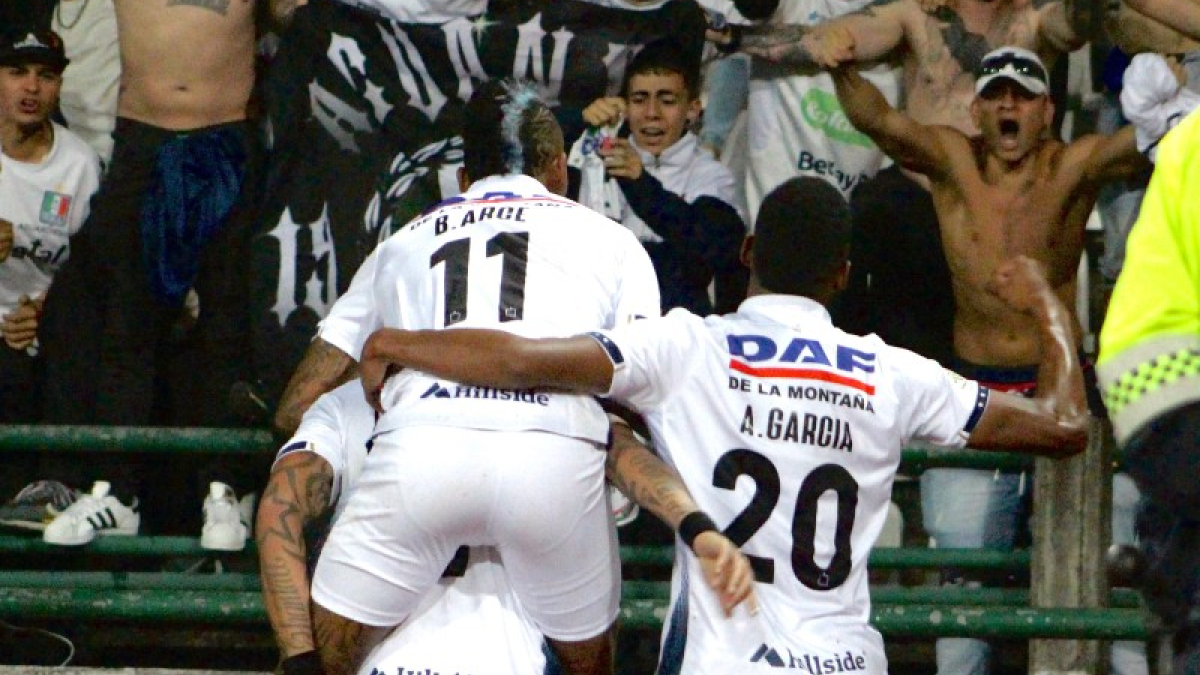 Once Caldas