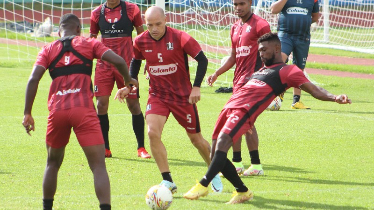 Once Caldas
