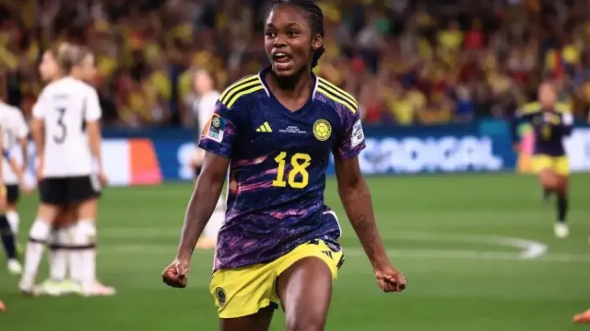 Linda Caicedo celebrando su gol ante Alemania. 
