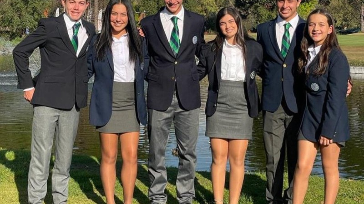El equipo colombiano que compite en el Suramericano de Golf: Samuel González (primero de izq. a der.), María José Cardona (segunda) y Tomás Restrepo (tercero), los caldenses que integran el equipo.
