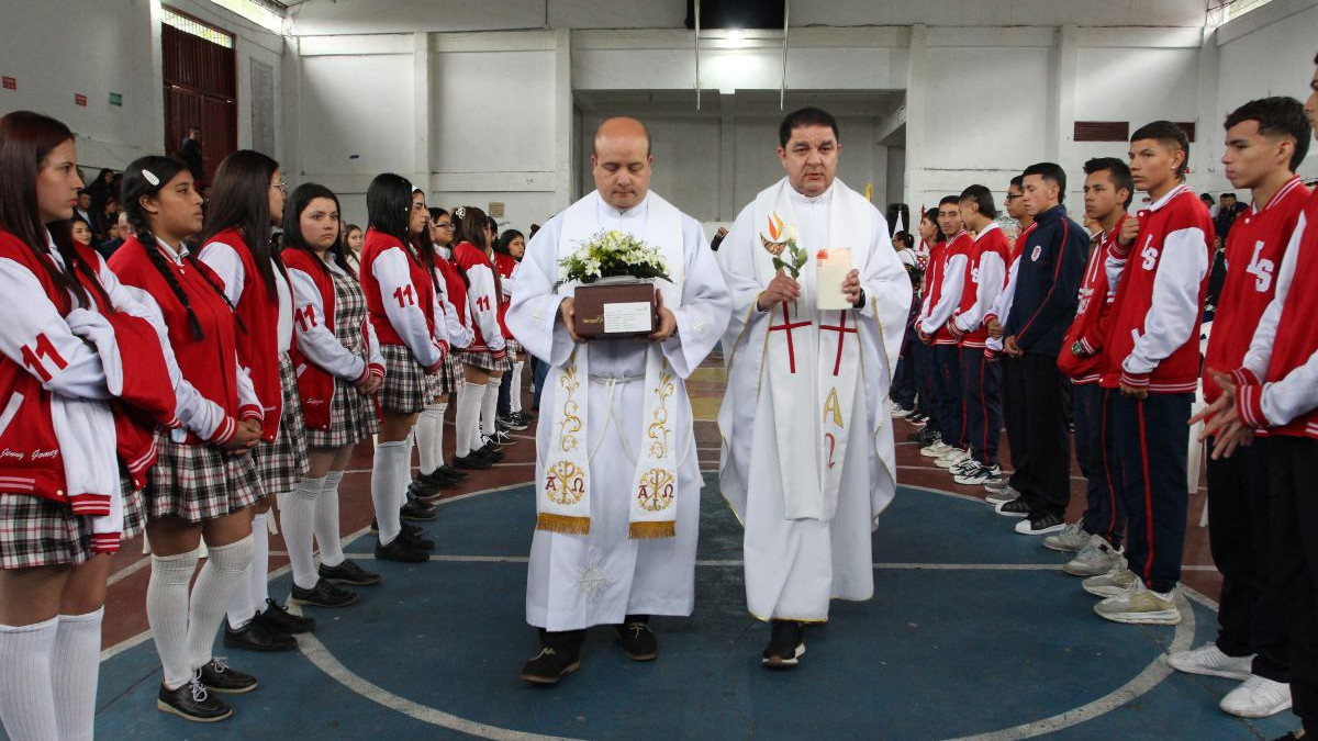La comunidad despidió al presbítero Diego Rivera Álvarez, fundador del colegio La Salle.