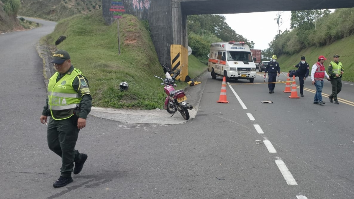 Vía Manizales - Pereira