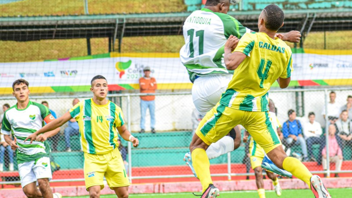La selección caldense de fútbol perdió ayer 2-4 con Antioquia. Hoy enfrentará a Bolívar.