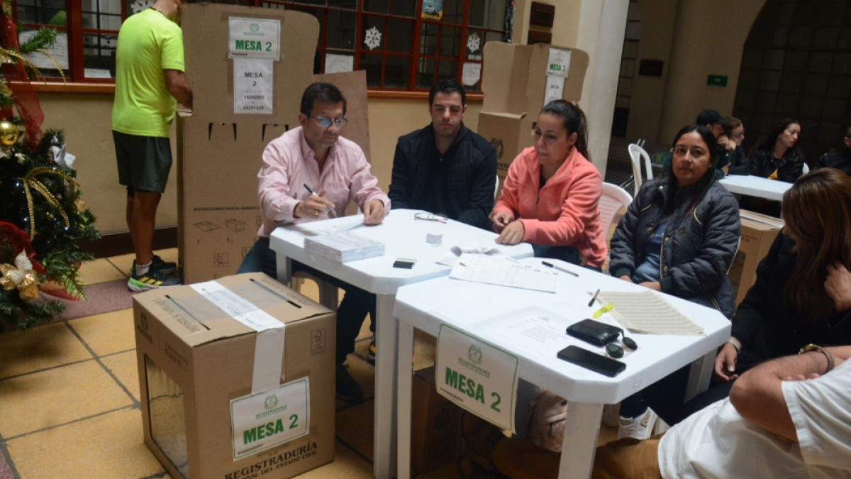 Las urnas estuvieron a medio llenar en la jornada de ayer para votar por la constitución del Área Metropolitana del Centrosur de Caldas.
