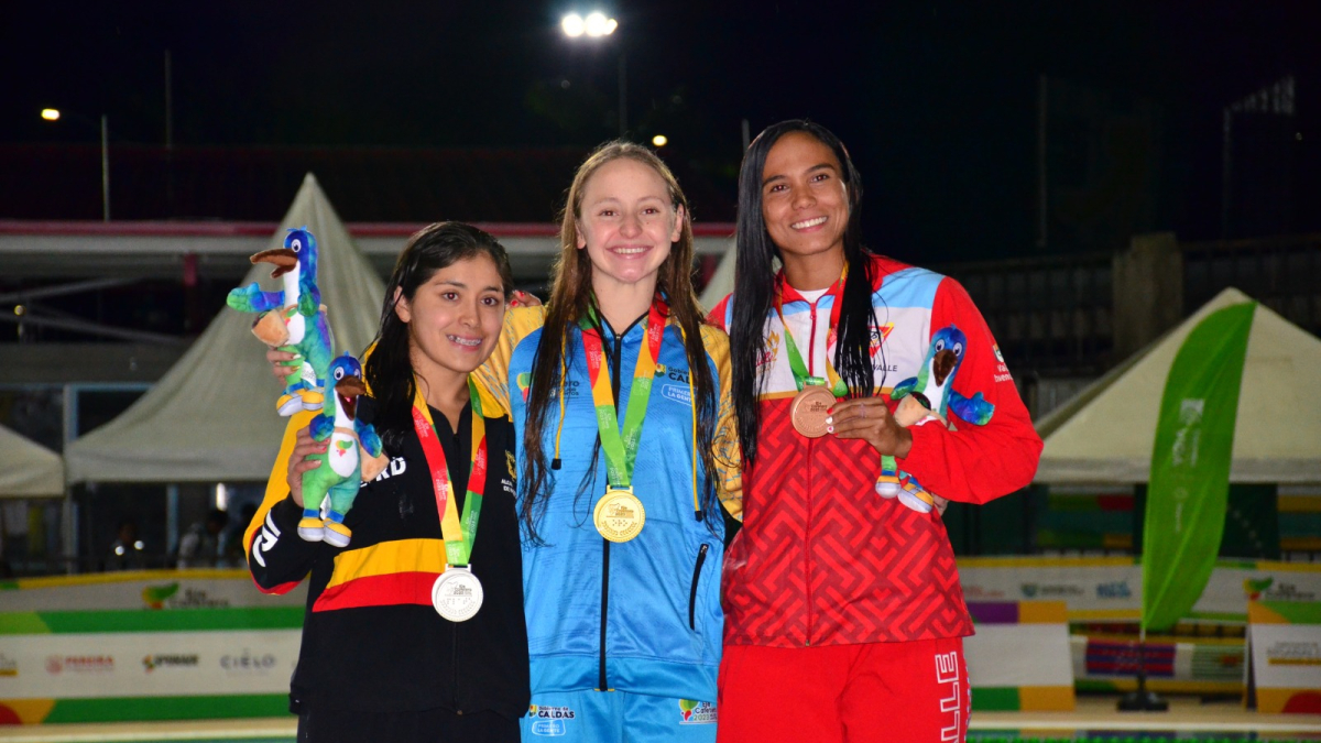 La natación con aletas le da a Caldas medalla de oro y plata en Pereira