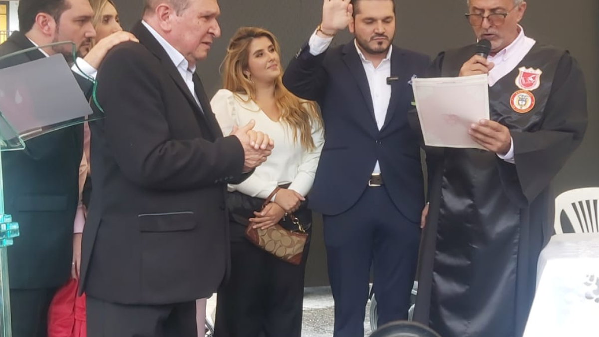 Posesión del alcalde de Neira