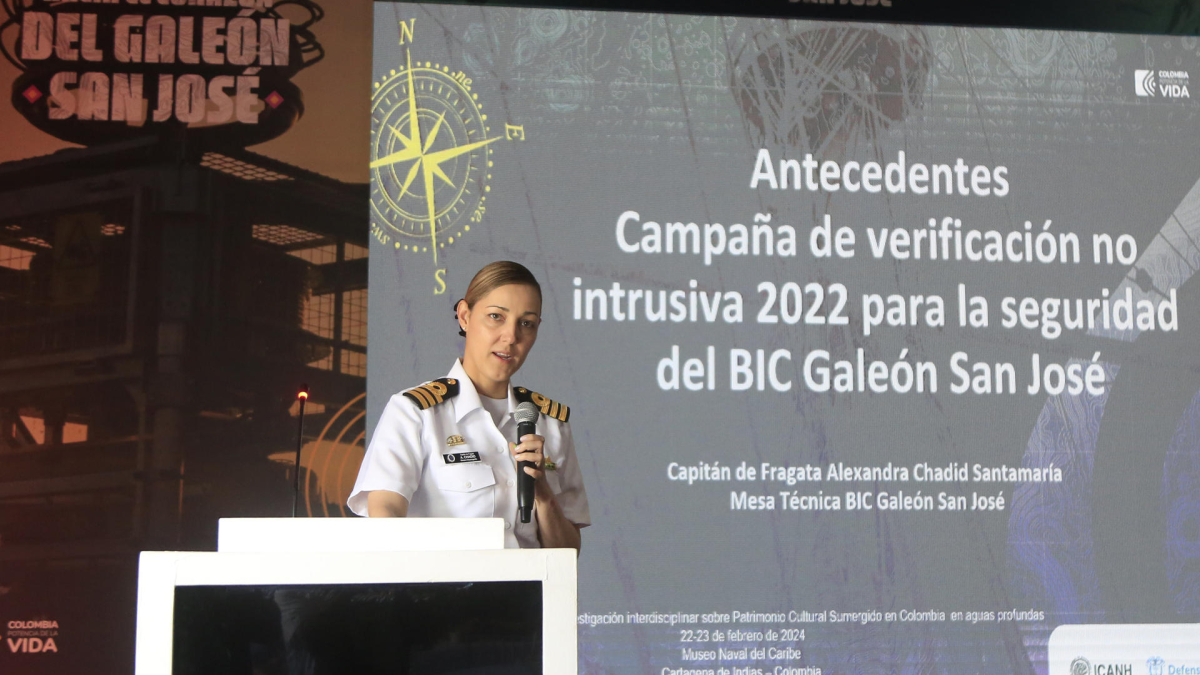 La capitana Alexandra Chadid, decana de la facultad de oceanografía física de la Escuela Naval de Cadetes Almirante Padilla, Universidad Marítima Internacional, habló el viernes durante el simposio 'Hacia el corazón del galeón San José' en Cartagena.