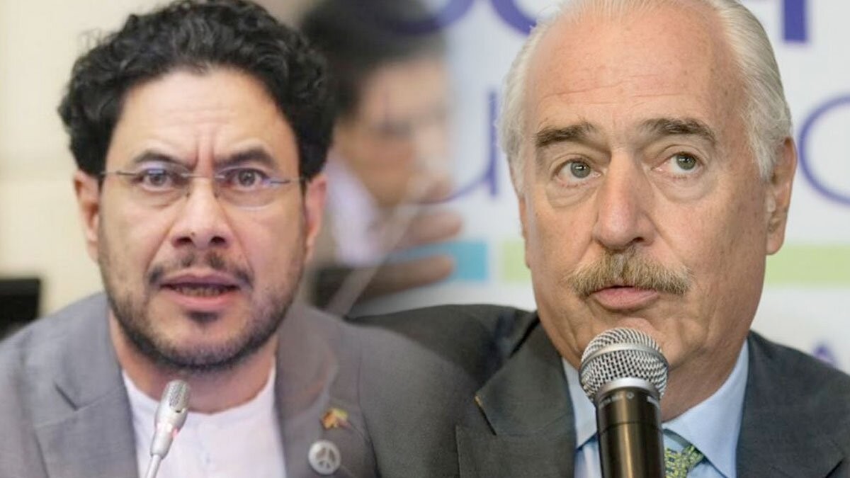 Andrés Pastrana Arango (derecha) acusó de calumnia a Iván Cepeda Castro por una publicación que el congresista hizo en sus redes sociales sobre el exmandatario.