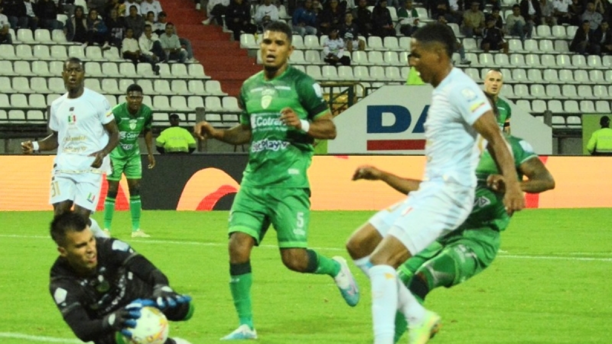 Alejandro García volvió a ser titular con el Once Caldas después de su paso por la Selección Colombia Sub-23 en el Preolímpico de Venezuela. Le faltó claridad para conducir al equipo a la victoria ante La Equidad.