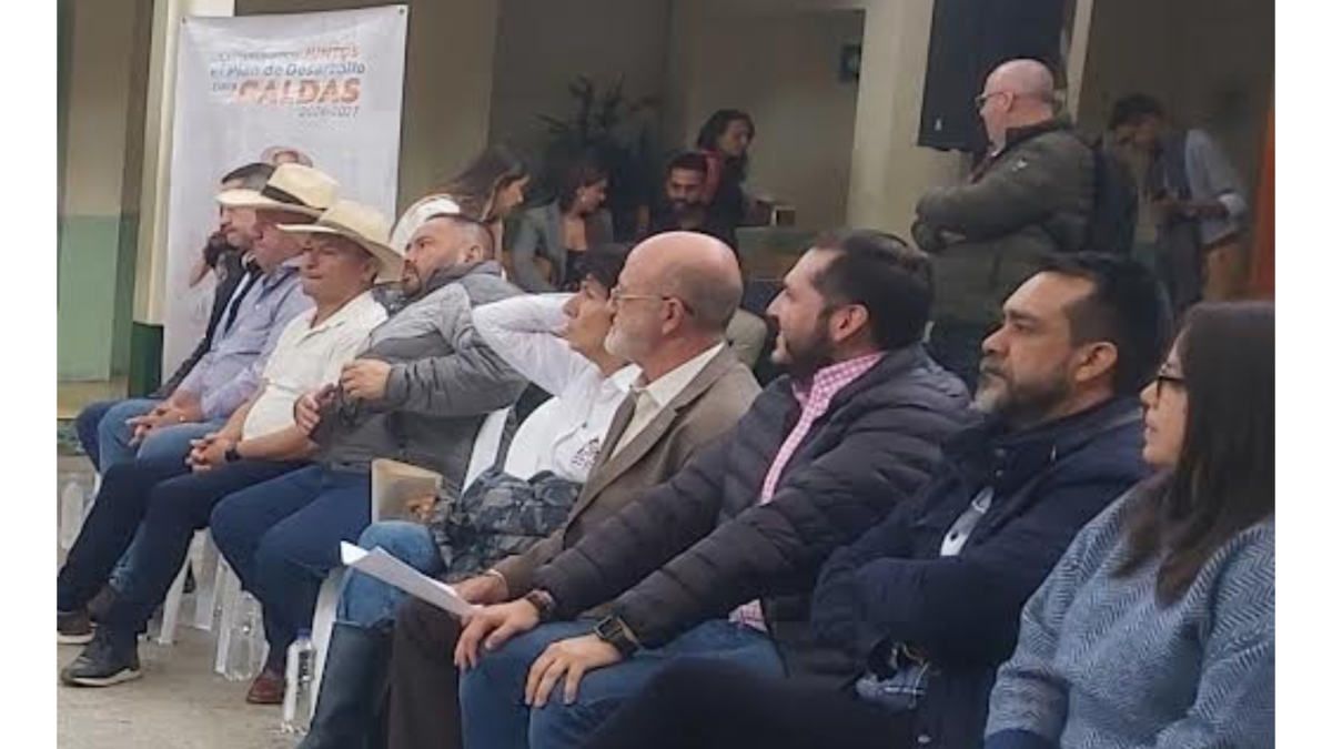 El Gobierno departamental, a la cabeza de Henry Gutiérrez, se hizo presente.