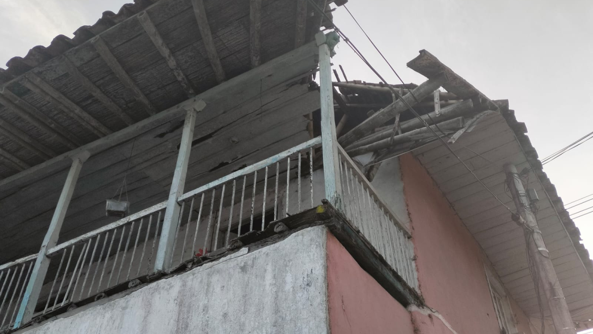 La estructura fue evacuada luego de declararse inestable.