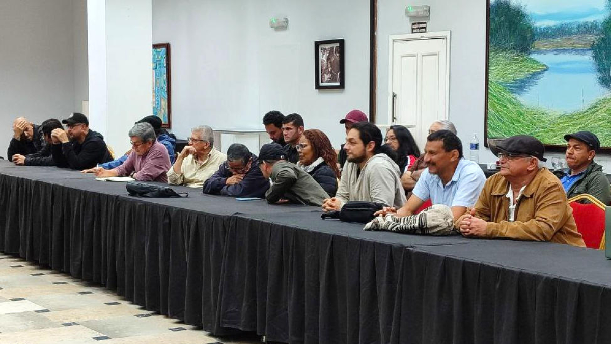 Delegación del Ejército de Liberación Nacional en la mesa de negociación del Eln.