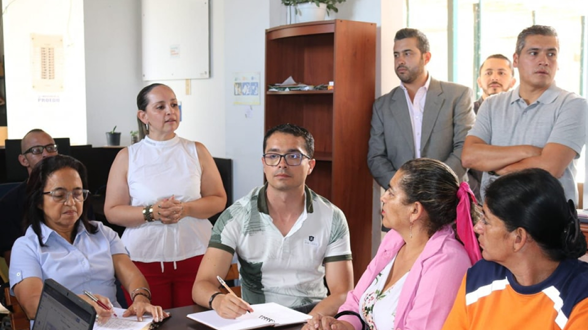 Reunión en Salamina