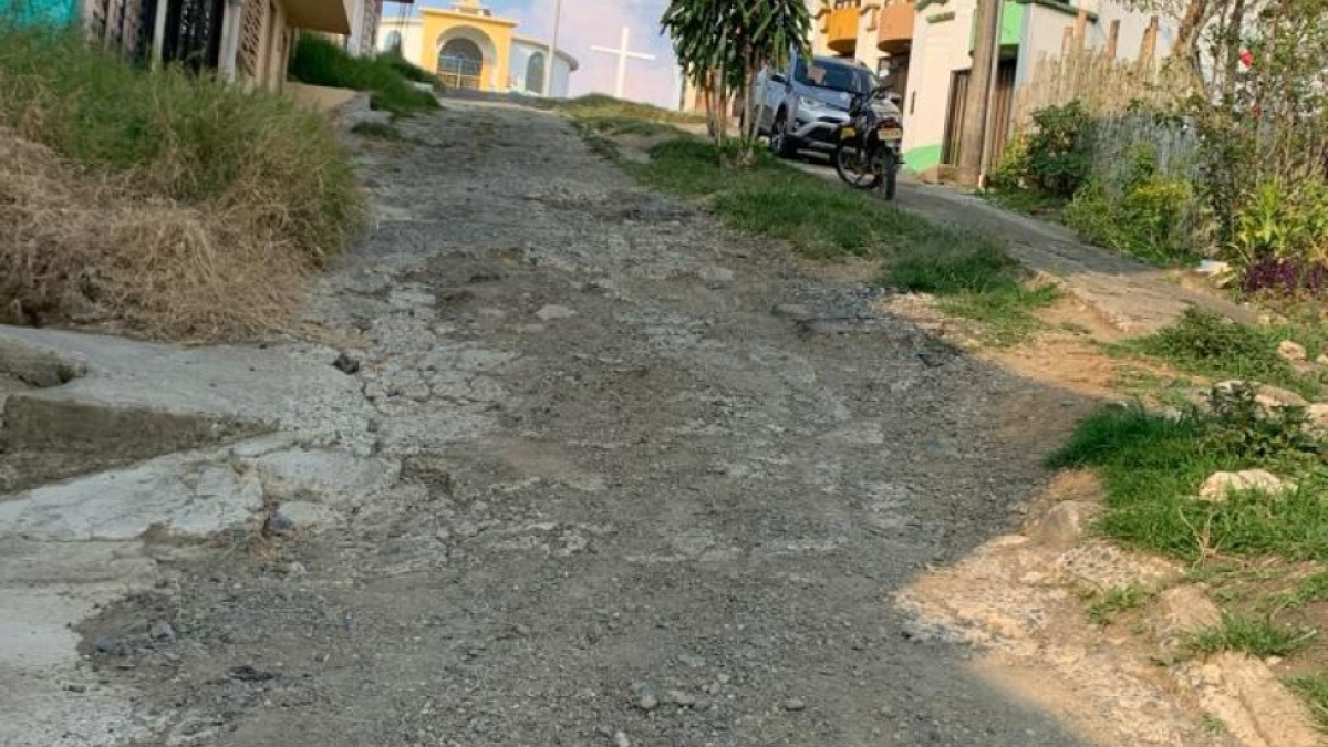 Así está actualmente el estado de la vía.