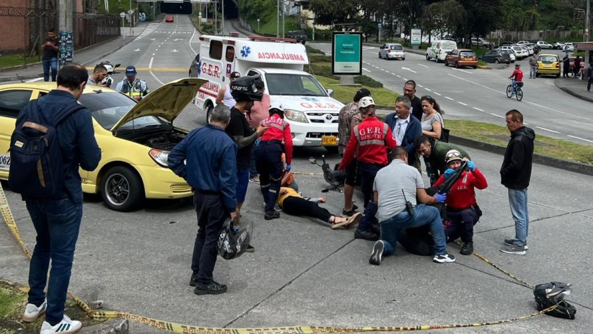 En esta esquina se presentó el choque entre el taxy la moto.