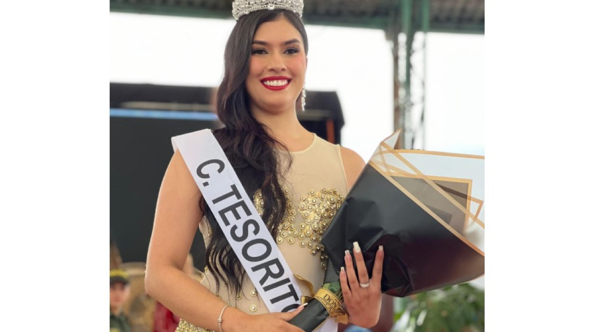 Mariam Daniela Moreno Marín, reina de la Comuna Tesorito.