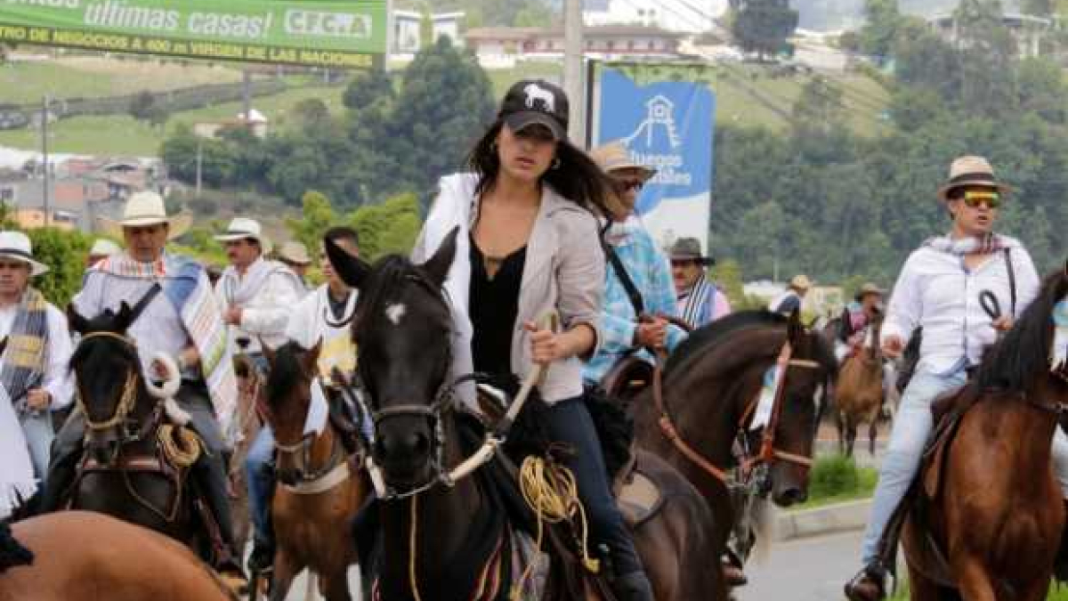 Paseo a caballo en Villamaría