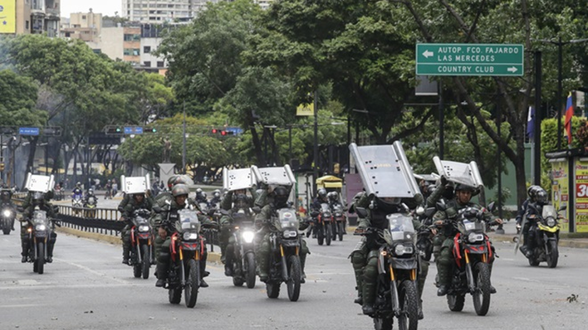 La represión del régimen empieza a sumar víctimas mortales.