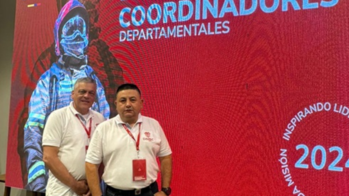 Comprometidos con los bomberos Foto| Cortesía| LA PATRIA