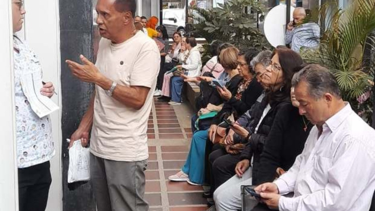 Las dificultades con el nuevo modelo de salud incluyen en Caldas la demora o no entrega de medicamentos. Varias farmacias han comenzado con el servicio, pero se han retirado.