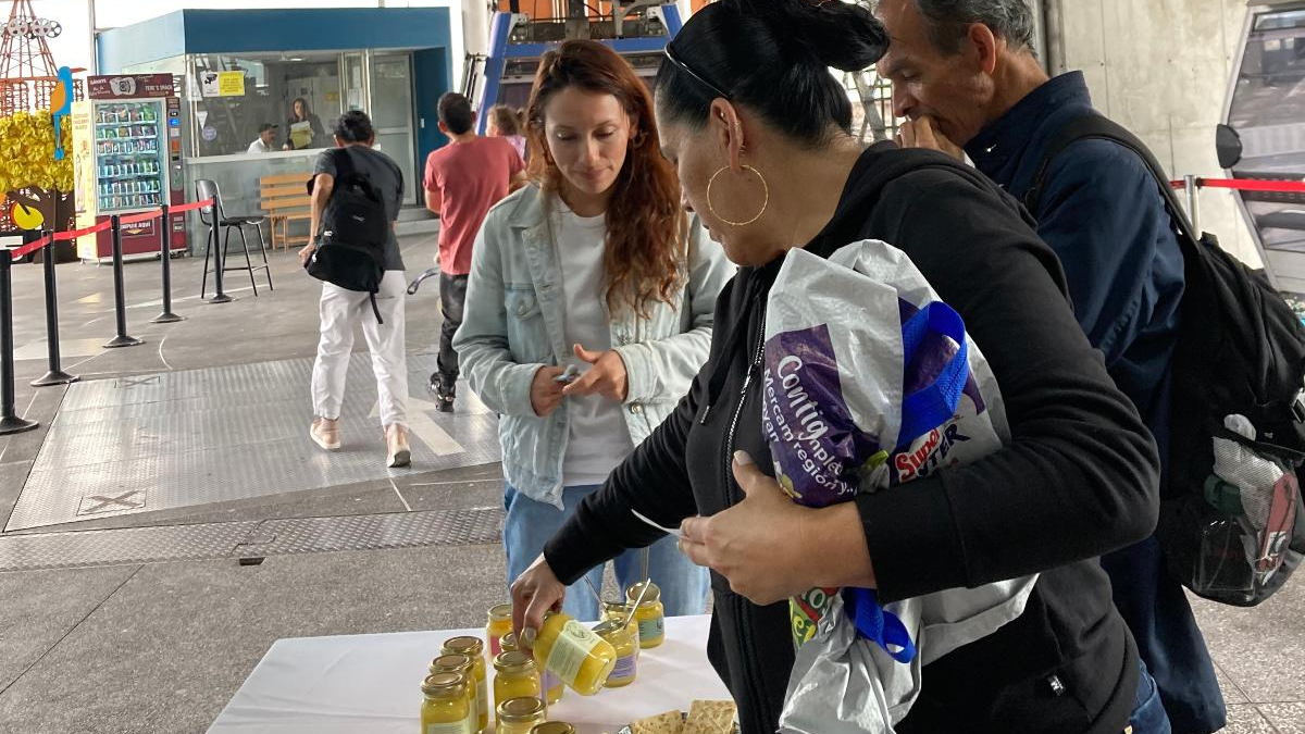 La feria Mujeres que crean se lleva a cabo en la estación del cable aéreo Los Cámbulos. De 10:00 a.m. a 7:00 p.m.